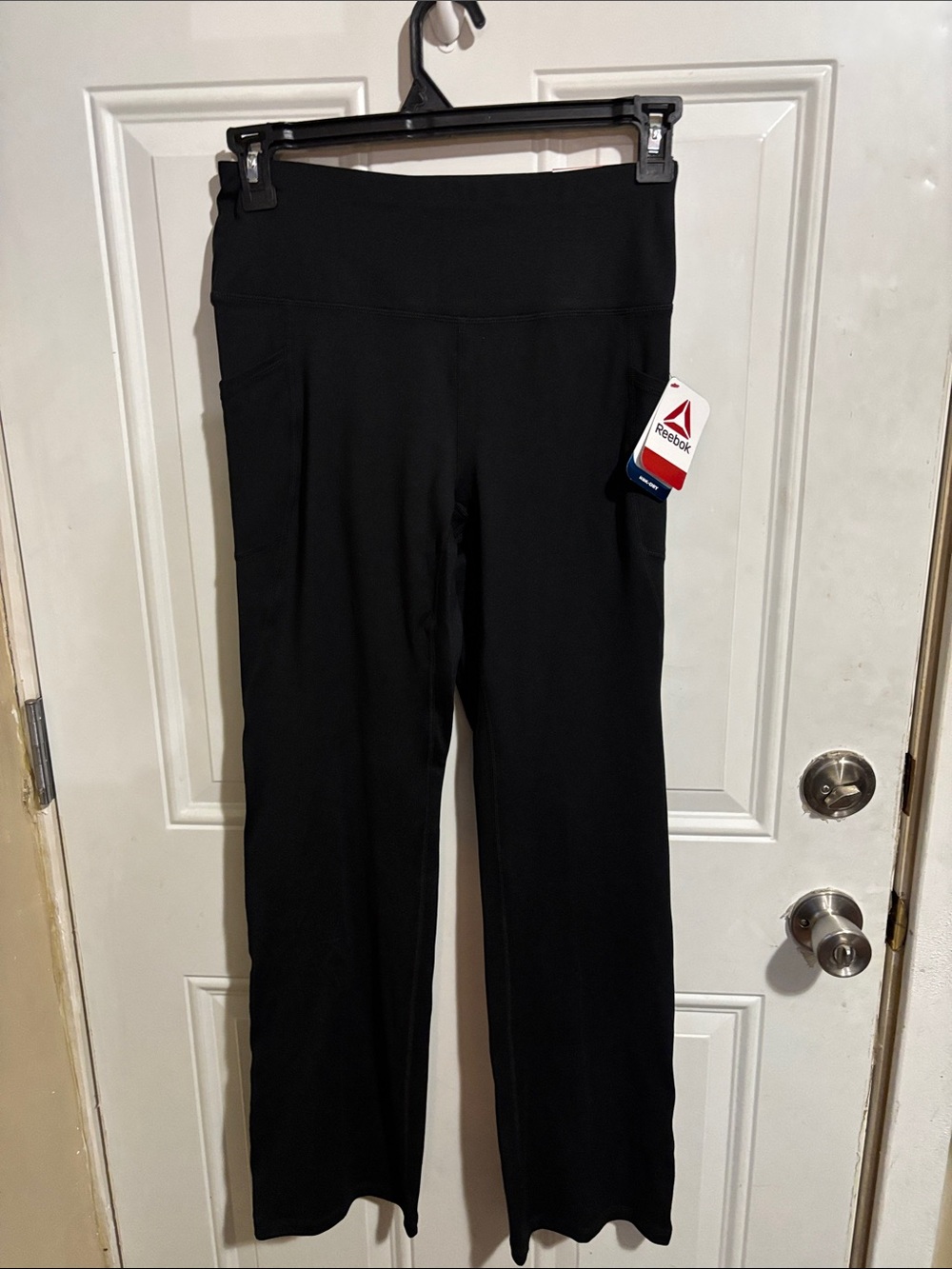 Reebok Women’s Black Wide-Leg Active Pants with Side Pocket
